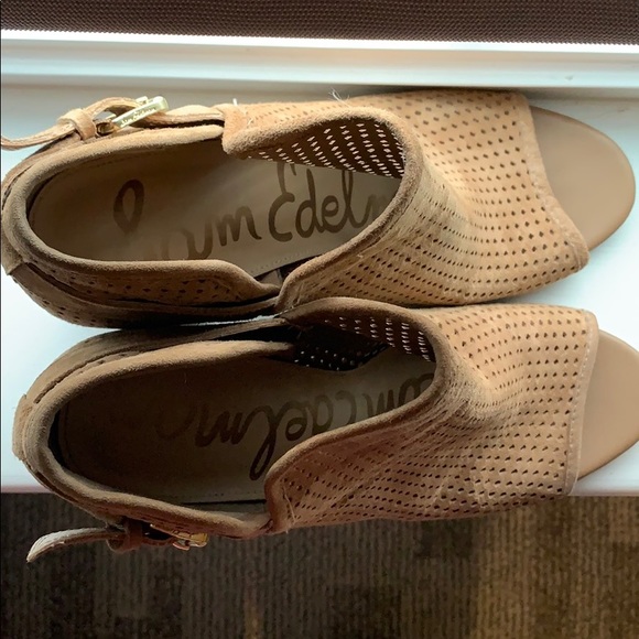 Sam Edelman open toe bootie, size 8, barely worn - Picture 3 of 5